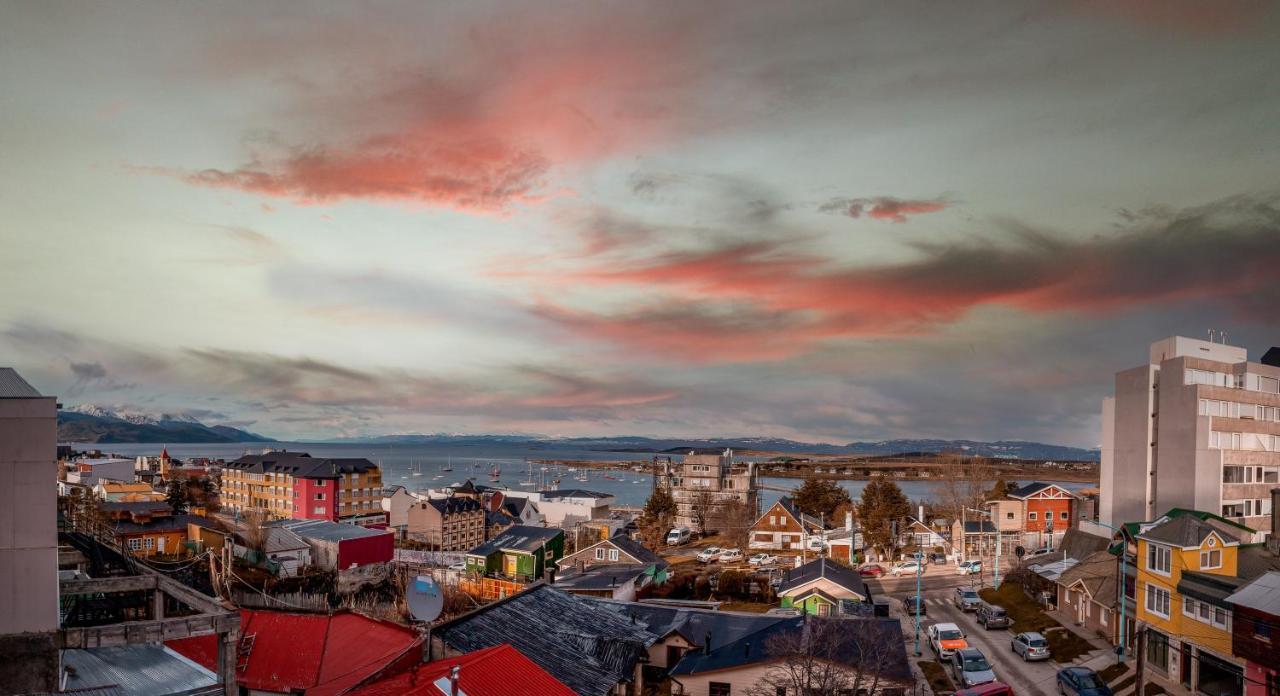 Atardecer Sur Apartment Ushuaia Exterior photo